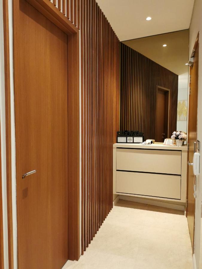 Sky Suites Klcc By Autumn Suites Premium Stay 쿠알라룸푸르 외부 사진