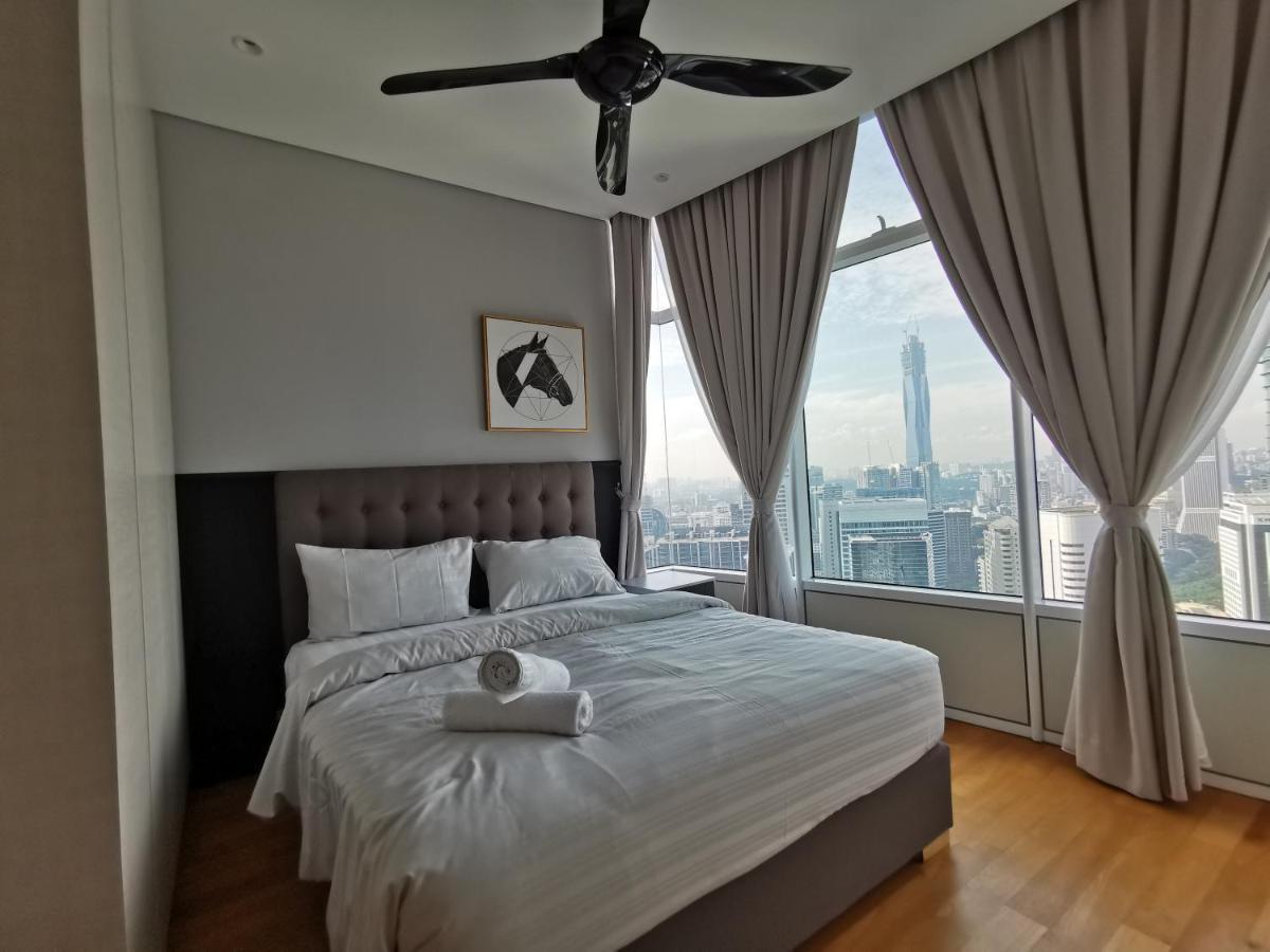 Sky Suites Klcc By Autumn Suites Premium Stay 쿠알라룸푸르 외부 사진